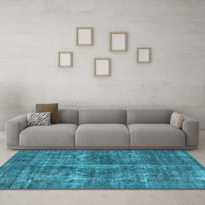 Machine Washable Oriental Light Blue Industrial Rug in a Living Room, wshurb1828lblu