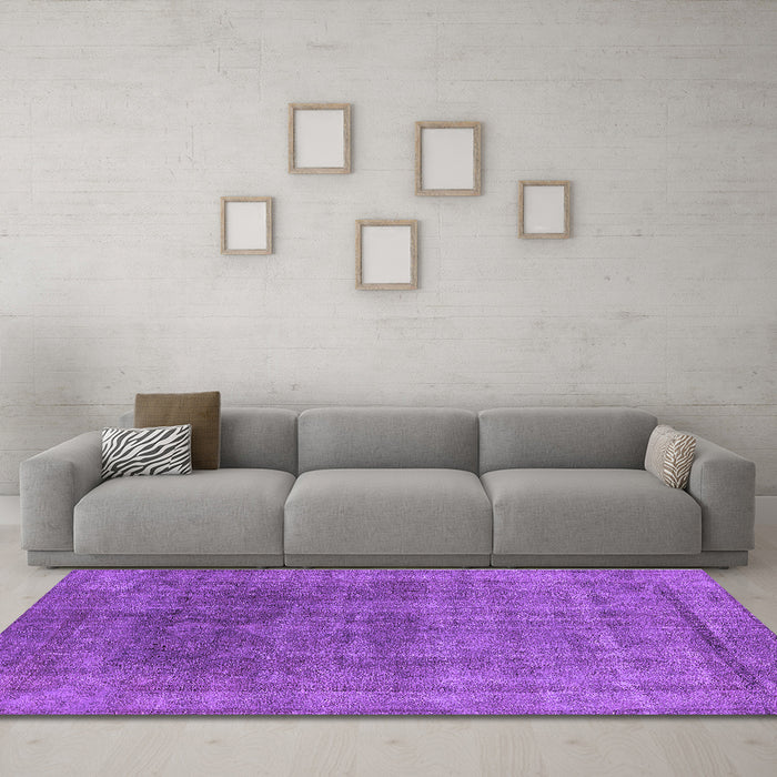 Machine Washable Oriental Purple Industrial Area Rugs in a Living Room, wshurb1840pur