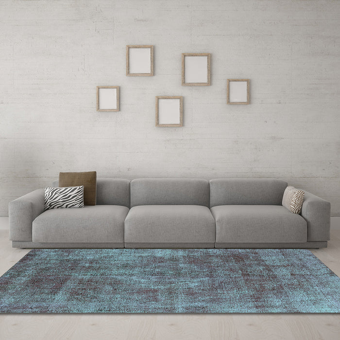 Machine Washable Oriental Turquoise Industrial Area Rugs in a Living Room,, wshurb1843turq