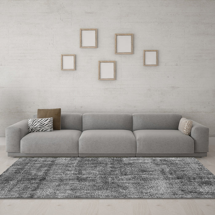 Machine Washable Oriental Gray Industrial Rug in a Living Room,, wshurb1846gry