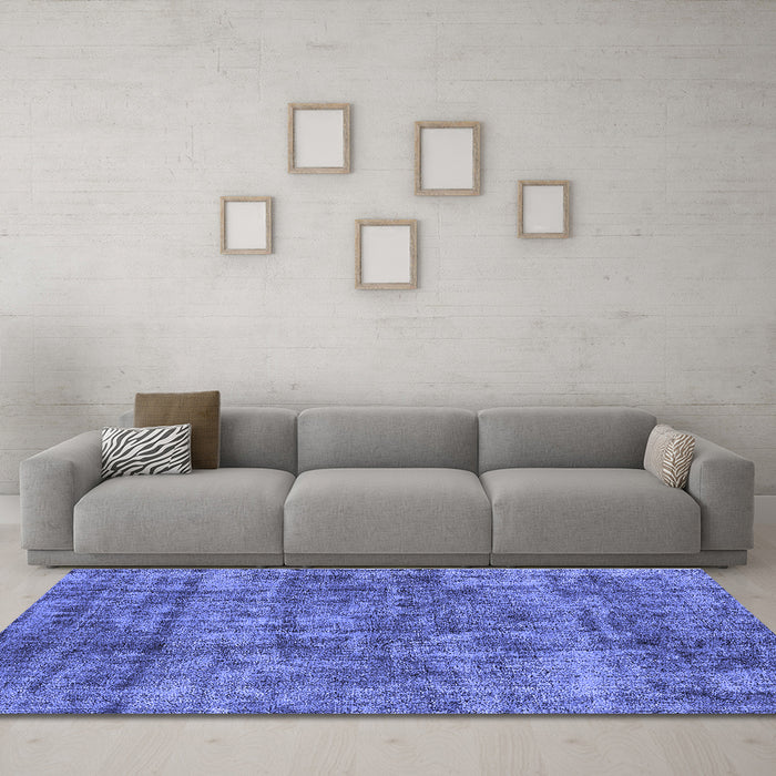 Machine Washable Oriental Blue Industrial Rug in a Living Room, wshurb1846blu