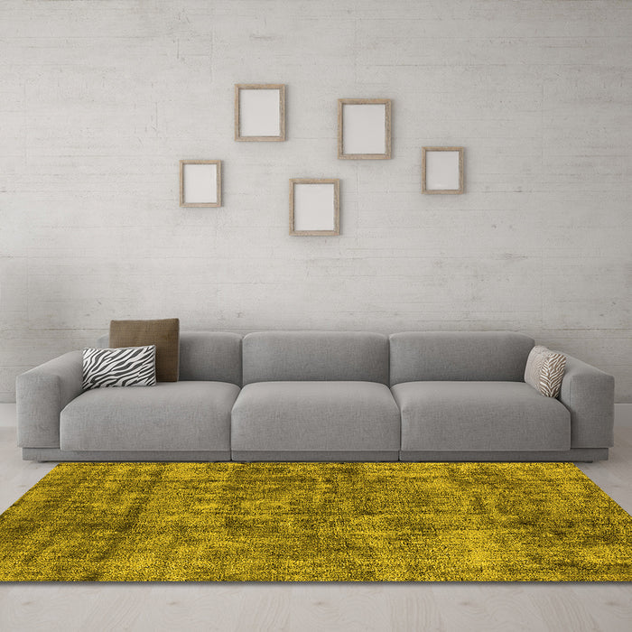 Machine Washable Oriental Yellow Industrial Rug in a Living Room, wshurb1846yw