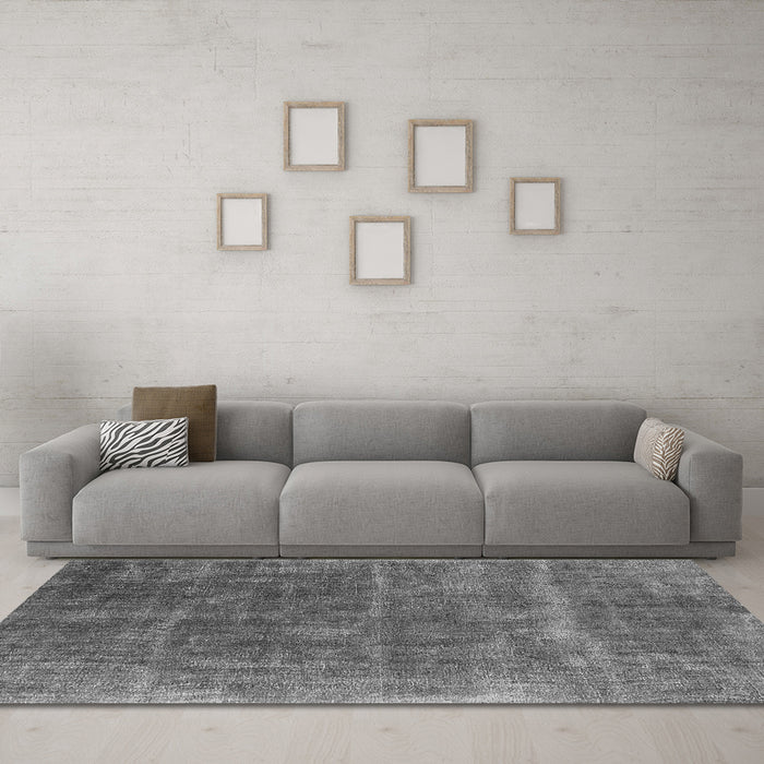 Machine Washable Oriental Gray Industrial Rug in a Living Room,, wshurb1848gry