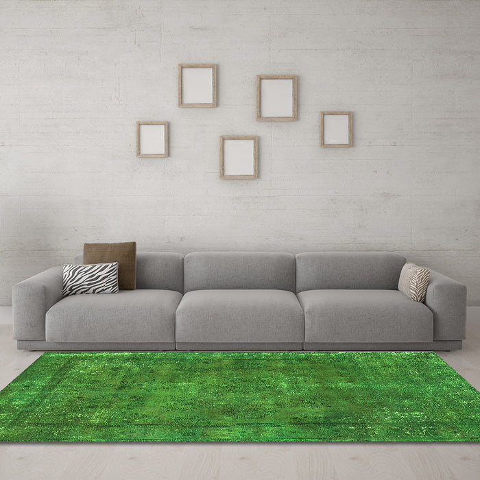 Machine Washable Oriental Green Industrial Area Rugs in a Living Room,, wshurb1849grn