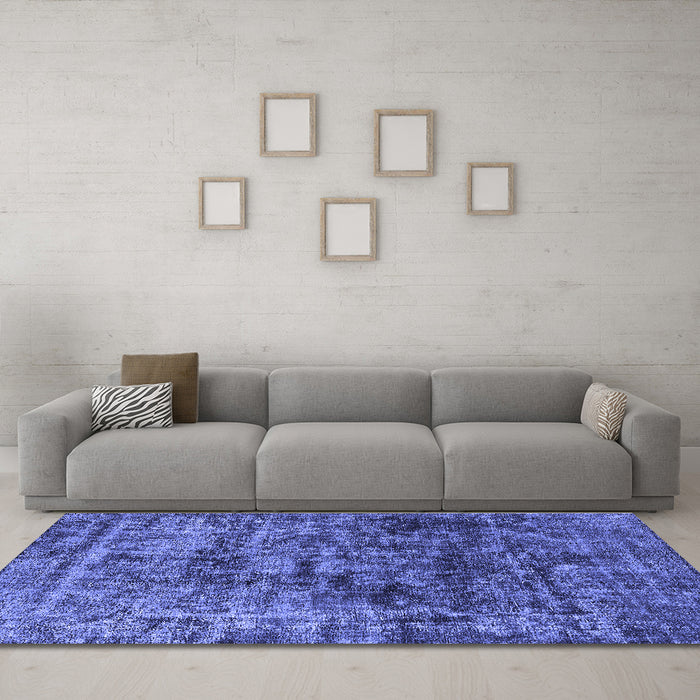 Machine Washable Oriental Blue Industrial Rug in a Living Room, wshurb1850blu