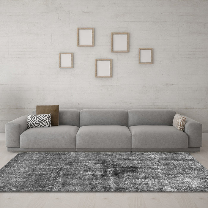 Machine Washable Oriental Gray Industrial Rug in a Living Room,, wshurb1851gry