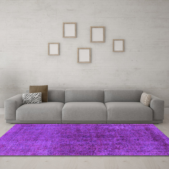 Machine Washable Oriental Purple Industrial Area Rugs in a Living Room, wshurb1853pur