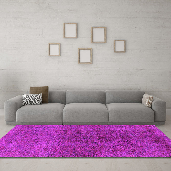 Machine Washable Oriental Pink Industrial Rug in a Living Room, wshurb1853pnk