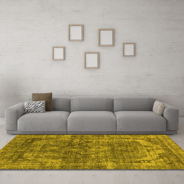 Machine Washable Oriental Yellow Industrial Rug in a Living Room, wshurb1854yw