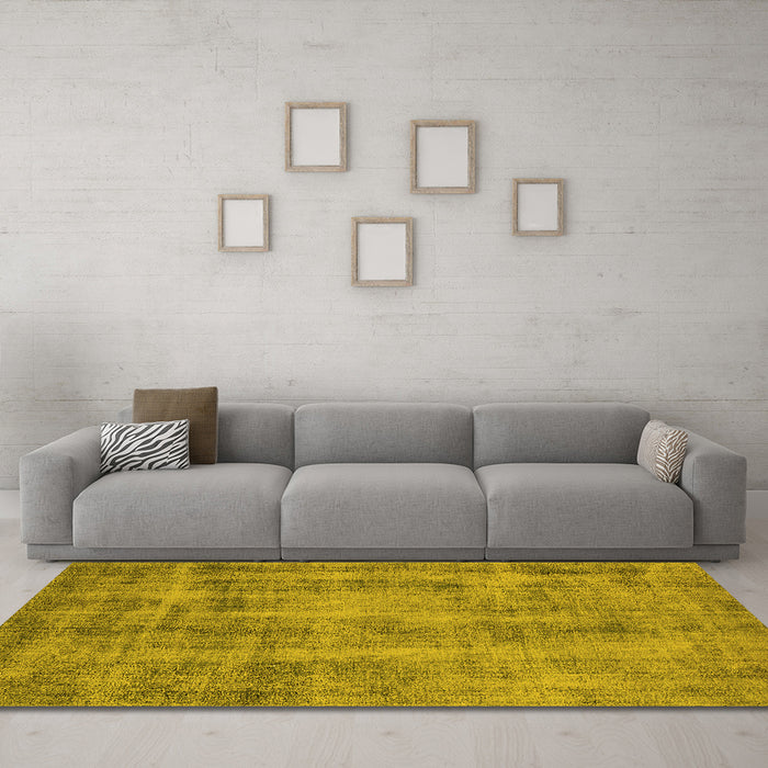 Machine Washable Oriental Yellow Industrial Rug in a Living Room, wshurb1855yw