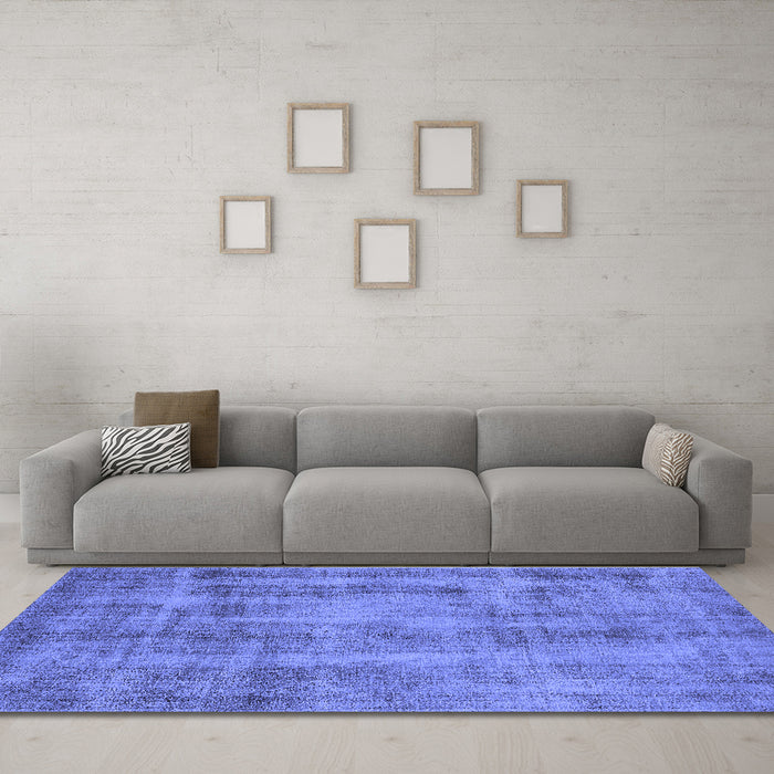 Machine Washable Oriental Blue Industrial Rug in a Living Room, wshurb1855blu