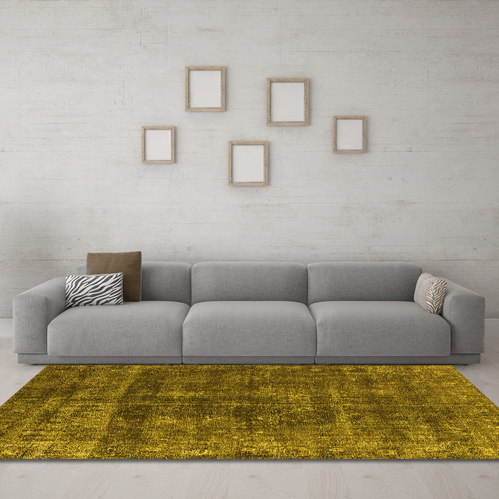 Machine Washable Oriental Yellow Industrial Rug in a Living Room, wshurb1856yw