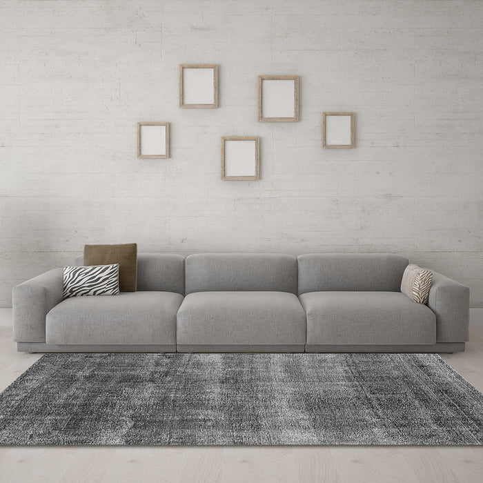 Machine Washable Oriental Gray Industrial Rug in a Living Room,, wshurb1859gry