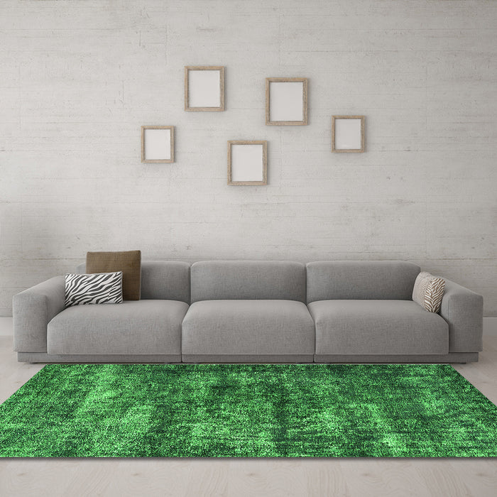 Machine Washable Oriental Green Industrial Area Rugs in a Living Room,, wshurb1860grn