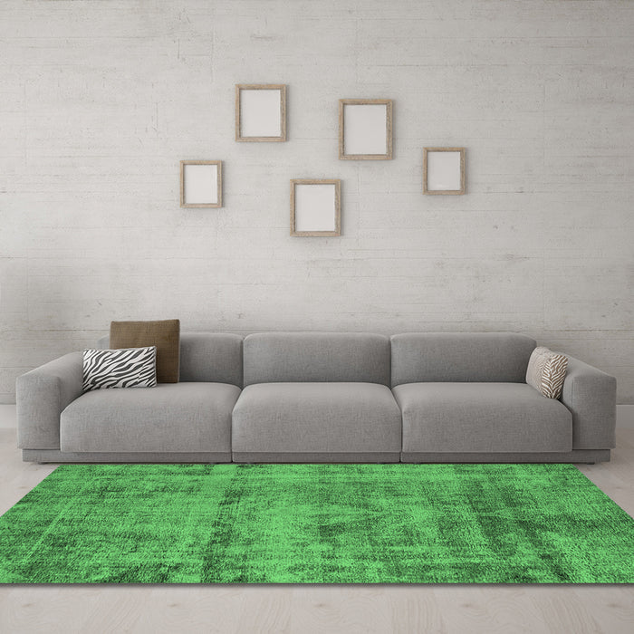 Machine Washable Oriental Emerald Green Industrial Area Rugs in a Living Room,, wshurb1866emgrn