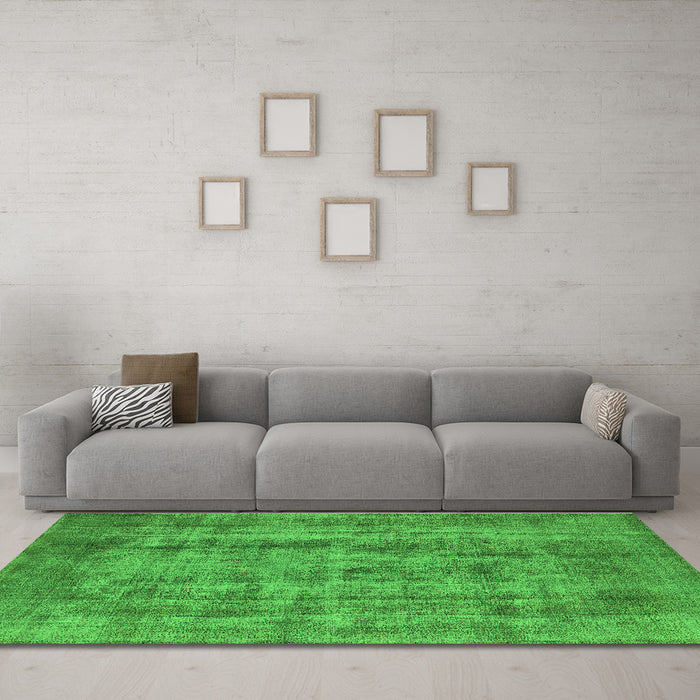 Machine Washable Oriental Green Industrial Area Rugs in a Living Room,, wshurb1873grn