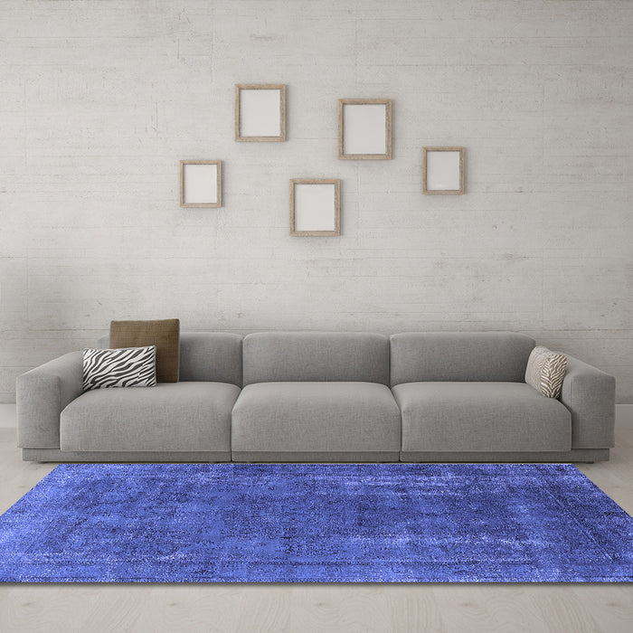 Machine Washable Oriental Blue Industrial Rug in a Living Room, wshurb1874blu