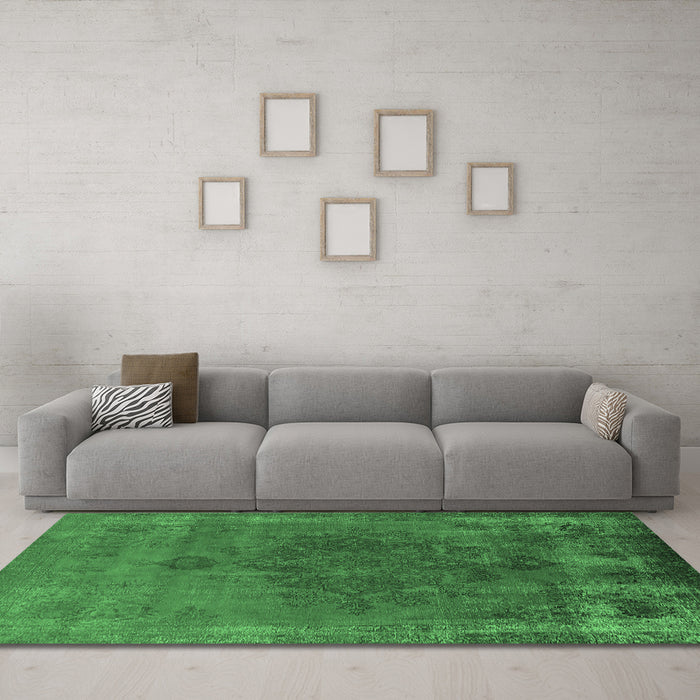 Machine Washable Oriental Emerald Green Industrial Area Rugs in a Living Room,, wshurb1878emgrn