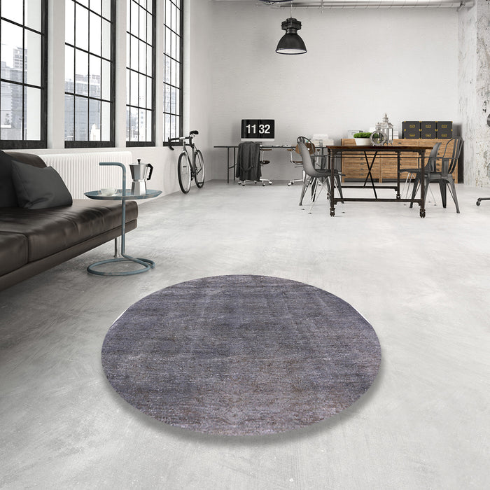 Round Machine Washable Industrial Modern Silver Gray Rug in a Office, wshurb1880