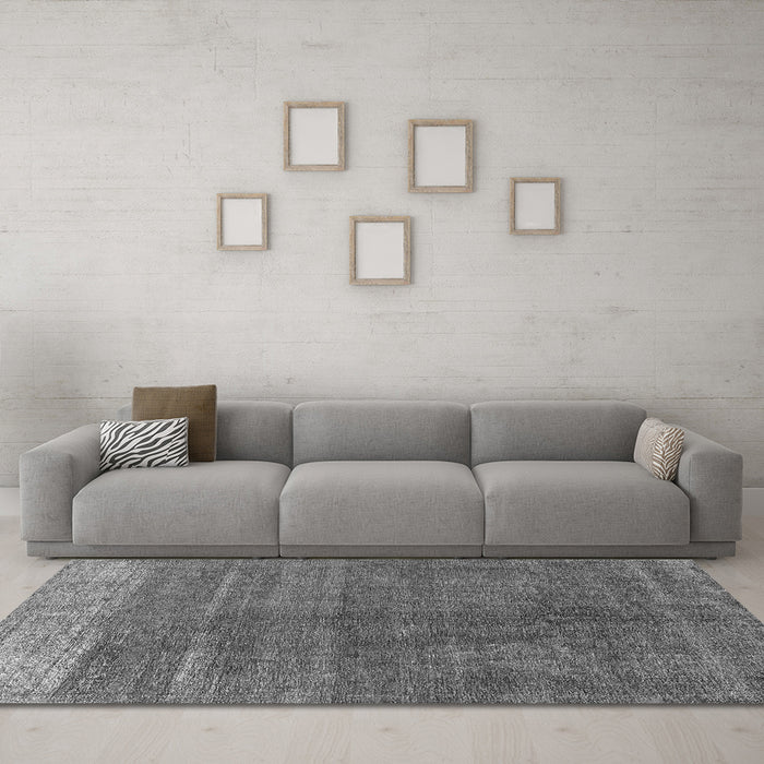 Machine Washable Oriental Gray Industrial Rug in a Living Room,, wshurb1886gry