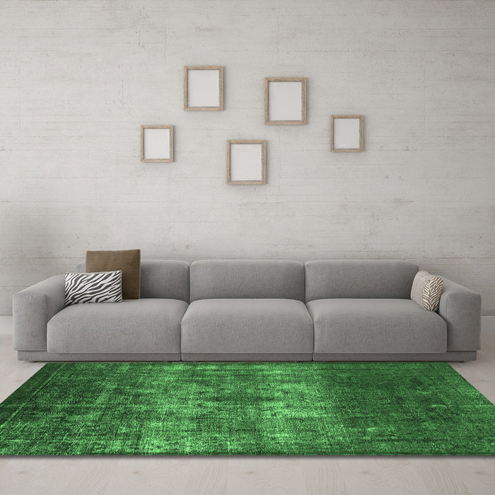 Machine Washable Oriental Emerald Green Industrial Area Rugs in a Living Room,, wshurb1889emgrn