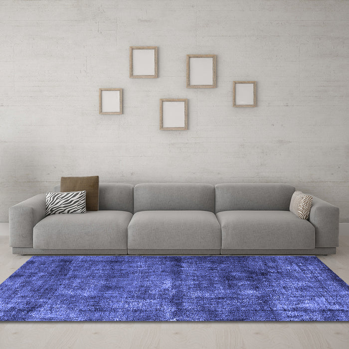 Machine Washable Oriental Blue Industrial Rug in a Living Room, wshurb1892blu
