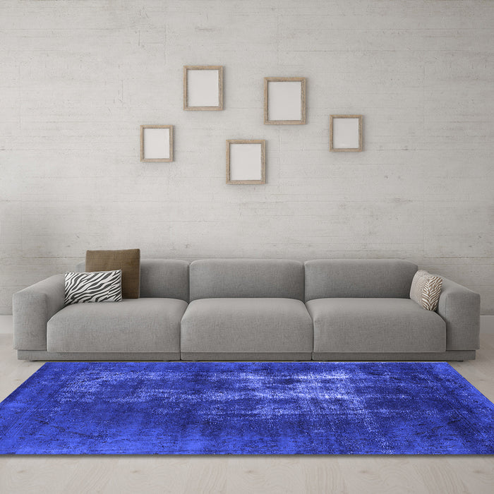 Machine Washable Oriental Blue Industrial Rug in a Living Room, wshurb1893blu
