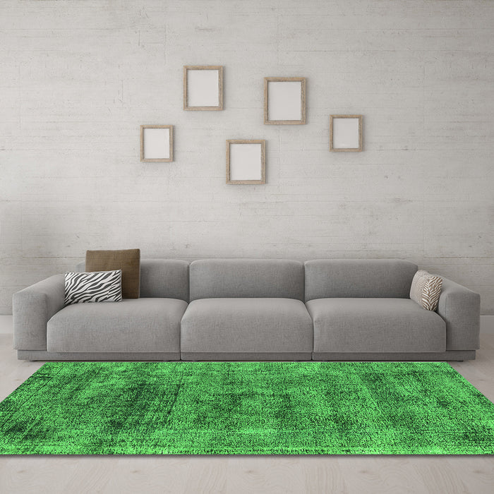 Machine Washable Oriental Green Industrial Area Rugs in a Living Room,, wshurb1896grn