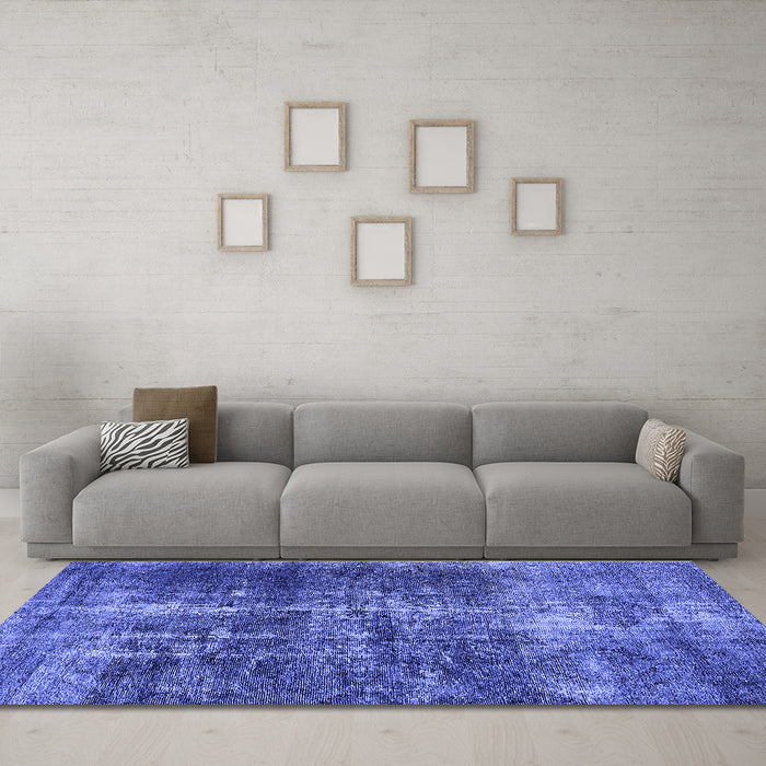 Machine Washable Oriental Blue Industrial Rug in a Living Room, wshurb1901blu