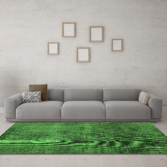 Machine Washable Oriental Green Industrial Area Rugs in a Living Room,, wshurb1906grn