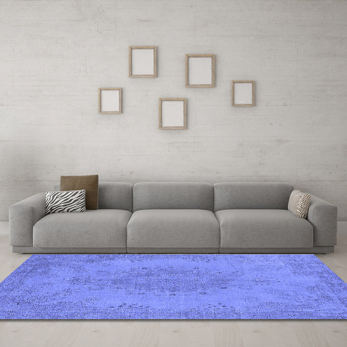 Machine Washable Oriental Blue Industrial Rug in a Living Room, wshurb1910blu