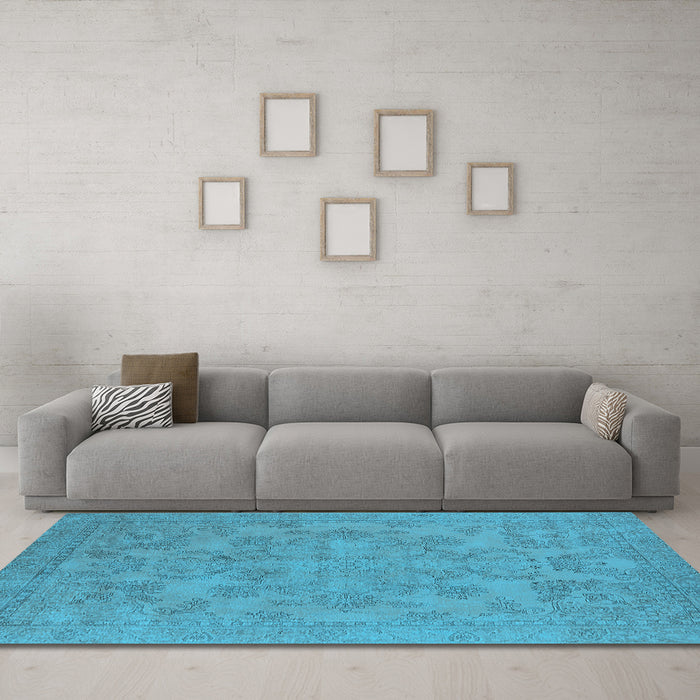 Machine Washable Oriental Light Blue Industrial Rug in a Living Room, wshurb1912lblu