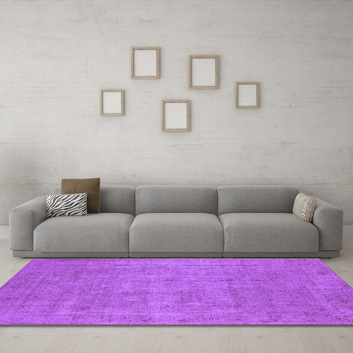 Machine Washable Oriental Purple Industrial Area Rugs in a Living Room, wshurb1913pur