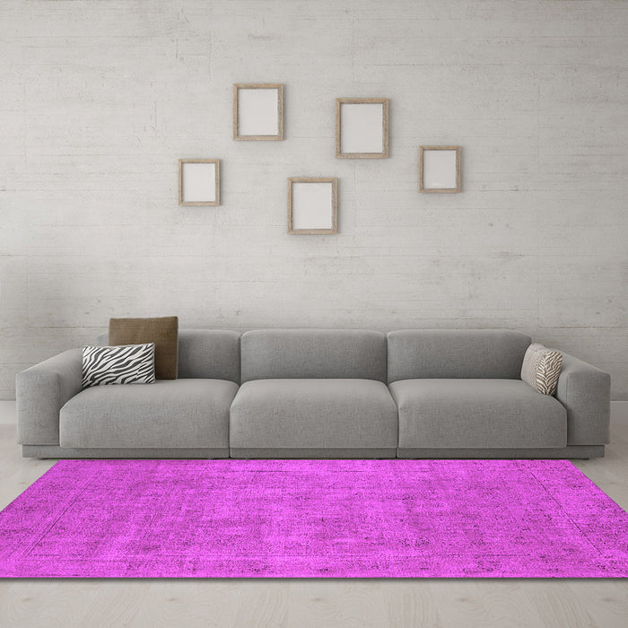Machine Washable Oriental Pink Industrial Rug in a Living Room, wshurb1913pnk