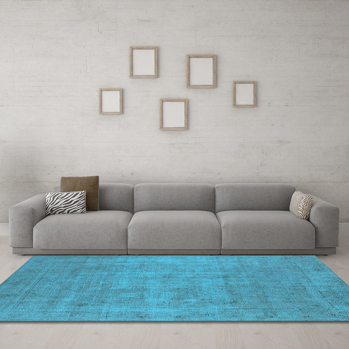 Machine Washable Oriental Light Blue Industrial Rug in a Living Room, wshurb1913lblu