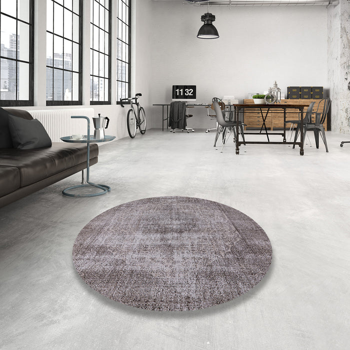 Round Machine Washable Industrial Modern Sandstone Brown Rug in a Office, wshurb1914