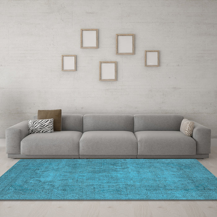Machine Washable Oriental Light Blue Industrial Rug in a Living Room, wshurb1917lblu