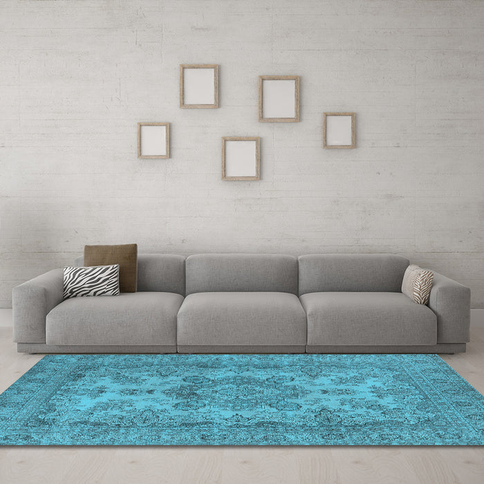Machine Washable Oriental Light Blue Industrial Rug in a Living Room, wshurb1918lblu