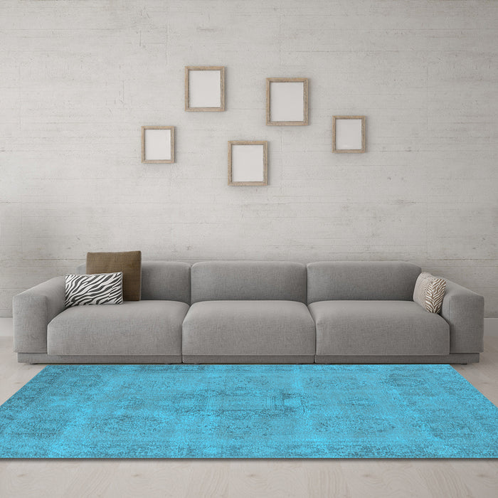 Machine Washable Oriental Light Blue Industrial Rug in a Living Room, wshurb1922lblu