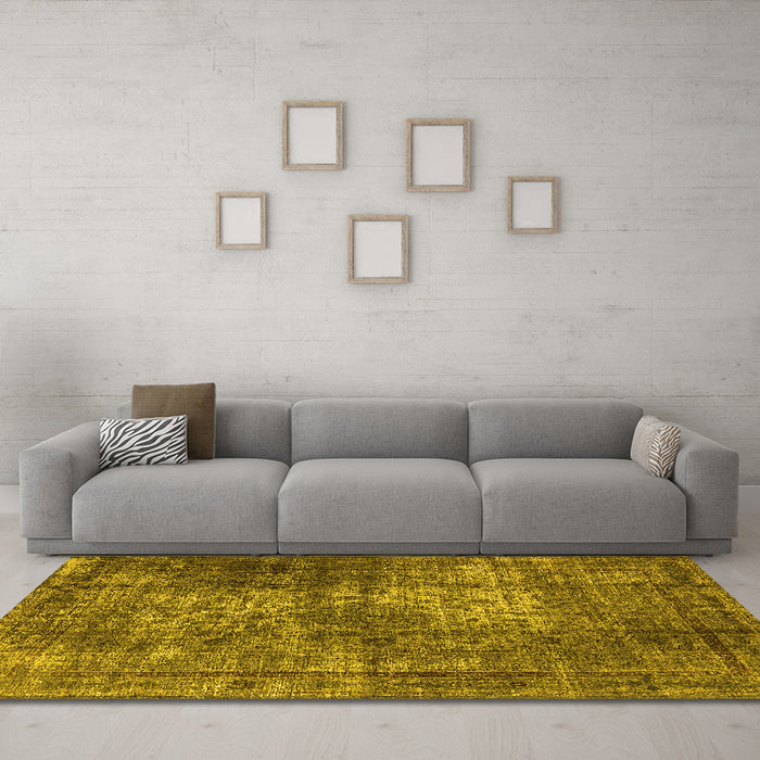 Machine Washable Oriental Yellow Industrial Rug in a Living Room, wshurb1925yw