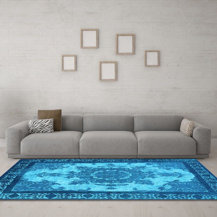 Machine Washable Oriental Light Blue Industrial Rug in a Living Room, wshurb1927lblu