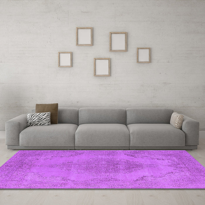 Machine Washable Oriental Purple Industrial Area Rugs in a Living Room, wshurb1929pur
