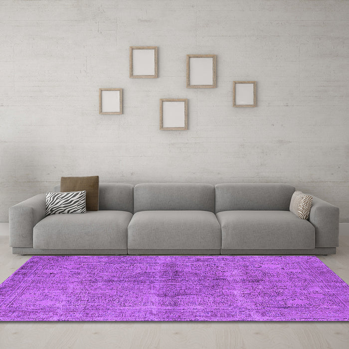 Machine Washable Oriental Purple Industrial Area Rugs in a Living Room, wshurb1932pur