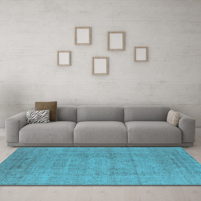 Machine Washable Oriental Light Blue Industrial Rug in a Living Room, wshurb1933lblu