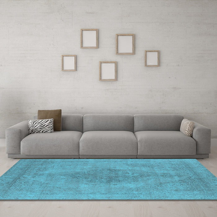 Machine Washable Oriental Light Blue Industrial Rug in a Living Room, wshurb1935lblu