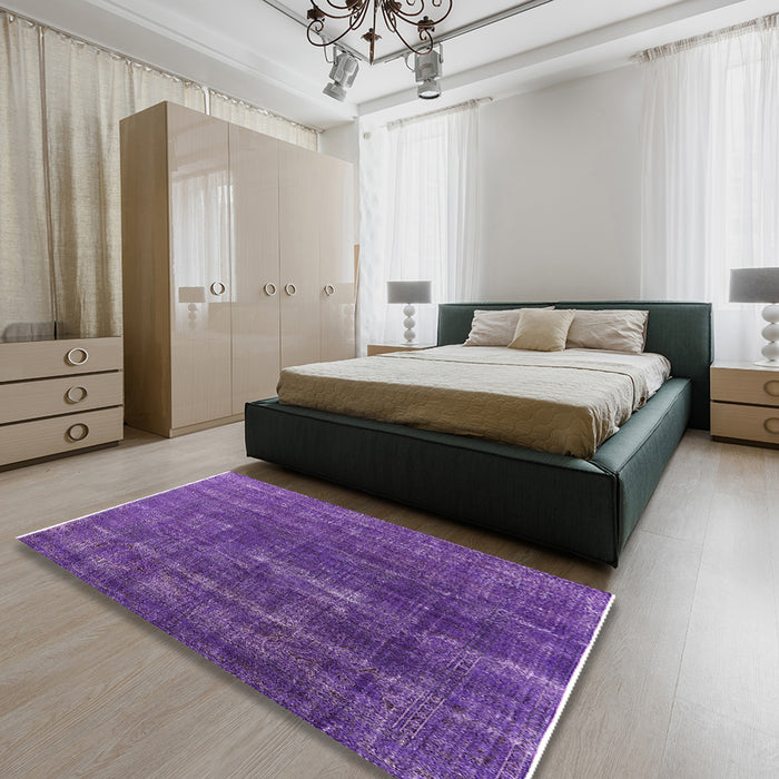 Mid-Century Modern Purple Oriental Rug in a Bedroom, urb1936