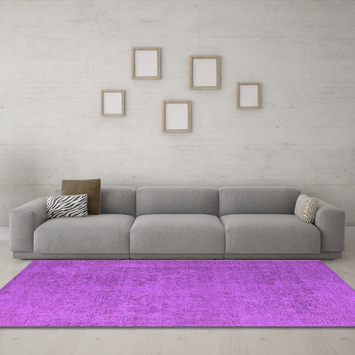 Machine Washable Oriental Purple Industrial Area Rugs in a Living Room, wshurb1938pur