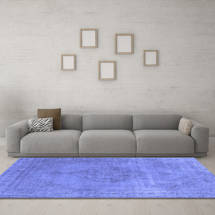 Machine Washable Oriental Blue Industrial Rug in a Living Room, wshurb1939blu
