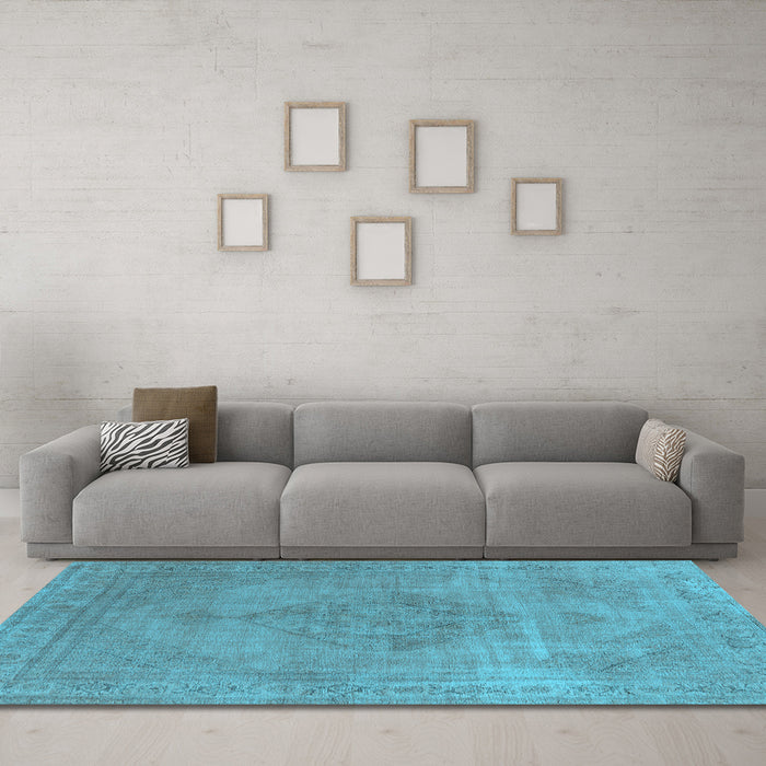 Machine Washable Oriental Light Blue Industrial Rug in a Living Room, wshurb1939lblu