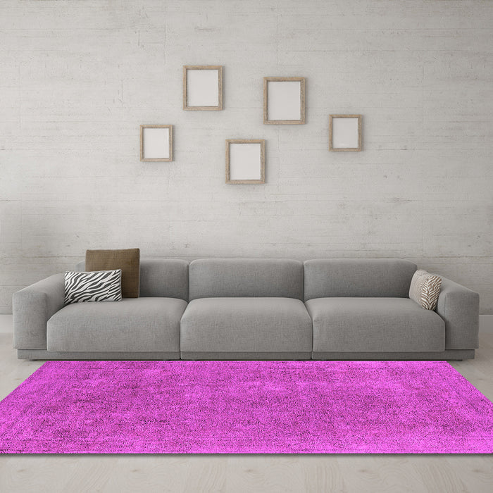 Machine Washable Oriental Pink Industrial Rug in a Living Room, wshurb1940pnk